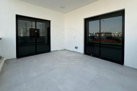 Vilë në Al Shamkha, Abu Dhabi, Emiratet e Bashkuara Arabe 5 dhoma gjumi, 560 m2. № 615063 - Foto 10