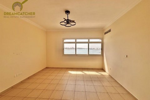 Villa sa Al Hamra Village, Ras Al Khaimah, UAE 5 silid-tulugan, 1207.7 sq.m. № 588804 - larawan 20