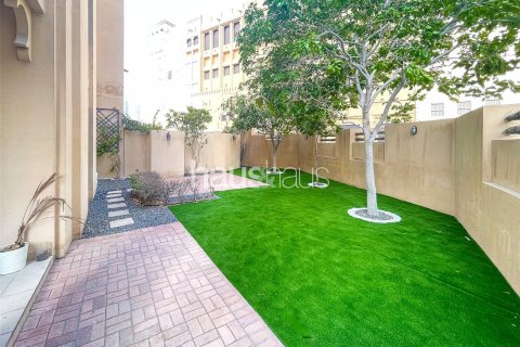 Apartemen di Old Town, Dubai, UEA 1 kamar tidur, 232 m2 nomor 626584 - foto 2