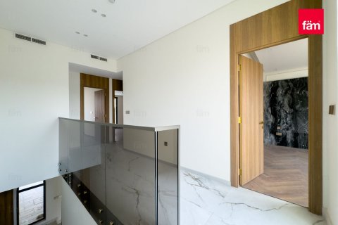 Vilë në Dubai, Emiratet e Bashkuara Arabe 3 dhoma gjumi, 219.9 m2. № 621352 - Foto 9