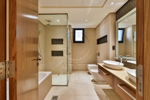 Vila na Yas Island, Abu Dhabi, SAE 5 ložnice, 674 m² Č.: 614997 - fotografie 16