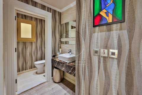 Vilë në Abu Dhabi, Emiratet e Bashkuara Arabe 5 dhoma gjumi, 592 m2. № 614998 - Foto 21