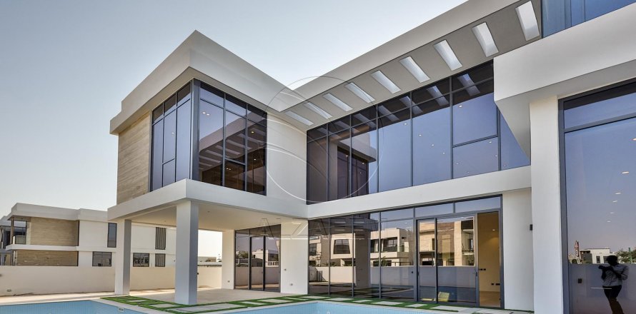 Vilë në Yas Island, Abu Dhabi, Emiratet e Bashkuara Arabe 5 dhoma gjumi, 525 m2. № 615001
