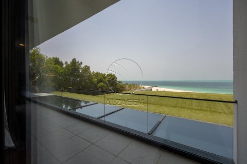 Vilë në Nurai Island, Abu Dhabi, Emiratet e Bashkuara Arabe 5 dhoma gjumi, 3252 m2. № 614999 - Foto 2