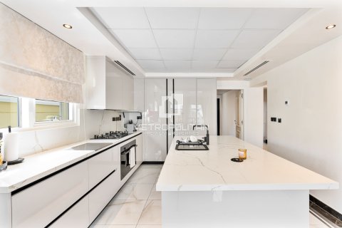 Villa itt: Jumeirah Village Triangle, Dubai, EAE, 5 hálószoba, 705 m², azonosító: 592563 - fénykép 14
