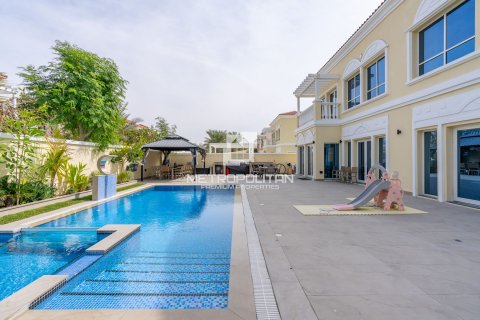 Villa itt: Jumeirah Village Triangle, Dubai, EAE, 5 hálószoba, 705 m², azonosító: 592563 - fénykép 25