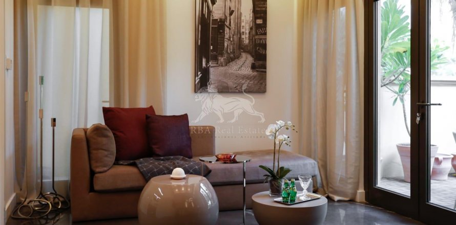 Vila v Palm Jumeirah, Dubai, SAE 4 spálne, 470 m2 č. 577424