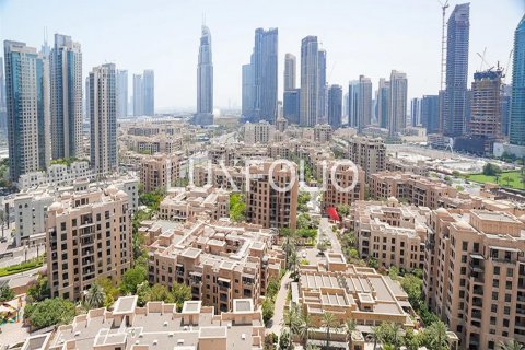Apartment in Downtown Dubai (Downtown Burj Dubai), UAE 3 bedrooms, 204 sq.m. № 627480 - photo 6
