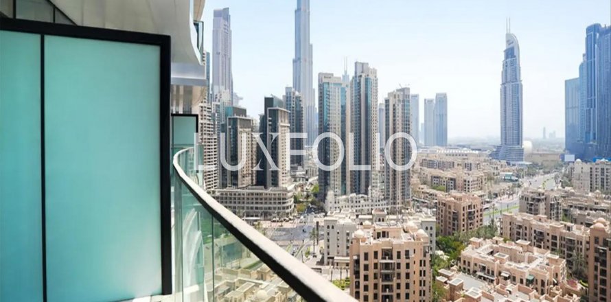 Apartment in Downtown Dubai (Downtown Burj Dubai), UAE 3 bedrooms, 204 sq.m. № 627480
