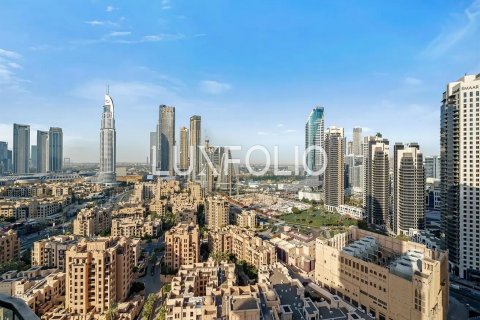 Apartment in Downtown Dubai (Downtown Burj Dubai), UAE 3 bedrooms, 204 sq.m. № 627480 - photo 15
