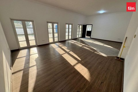 Vila di Dubai, UAE 4 bilik tidur, 708 meter persegi № 565391 - foto 15