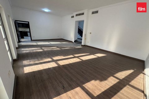 Vila di Dubai, UAE 4 bilik tidur, 708 meter persegi № 565391 - foto 12