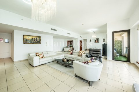 Byt v Jumeirah Beach Residence, Dubai, SAE 3 ložnice, 174.57960148 m² Č.: 583815 - fotografie 13