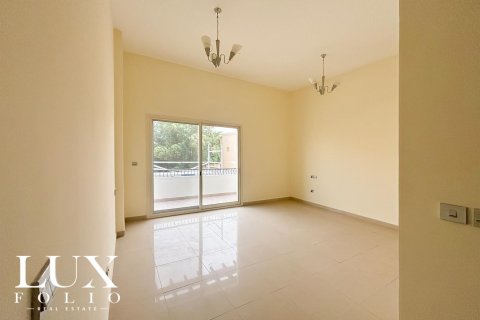 Al Barsha, Dubai, UAE의 임대용 빌라 침실 5개, 354제곱미터 번호 628395 - 사진 4