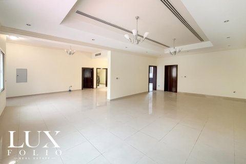 Al Barsha, Dubai, UAE의 임대용 빌라 침실 5개, 354제곱미터 번호 628395 - 사진 9