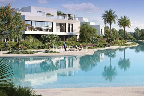 Villa in Dubai, UAE 5 bedrooms, 963 sq.m. № 626396 - photo 7