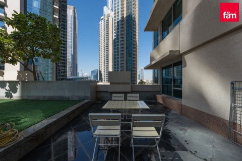 Apartemen di Downtown Dubai (Downtown Burj Dubai), UEA 2 kamar tidur, 207 m2 nomor 572129 - foto 16