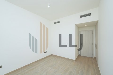 Villa on the Yas Island, Abu Dhabi, UAE 3 bedrooms, 168.7 sq.m. № 577751 - photo 19