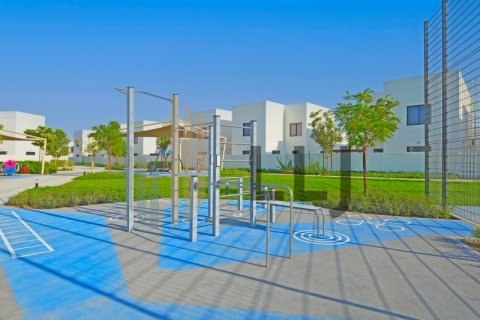 Villa on the Yas Island, Abu Dhabi, UAE 3 bedrooms, 168.7 sq.m. № 577751 - photo 23