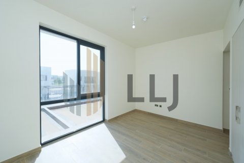 Villa on the Yas Island, Abu Dhabi, UAE 3 bedrooms, 168.7 sq.m. № 577751 - photo 11