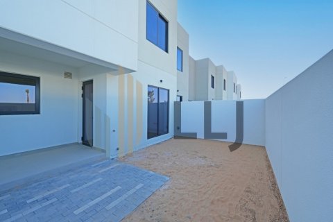 Villa on the Yas Island, Abu Dhabi, UAE 3 bedrooms, 168.7 sq.m. № 577751 - photo 9