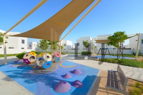 Villa on the Yas Island, Abu Dhabi, UAE 3 bedrooms, 168.7 sq.m. № 577751 - photo 26