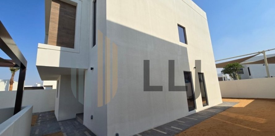 Vila di Yas Island, Abu Dhabi, UAE 3 bilik tidur, 187.9 meter persegi № 577752