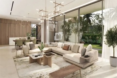 Villa in Dubai, UAE 5 bedrooms, 372 sq.m. № 592873 - photo 2