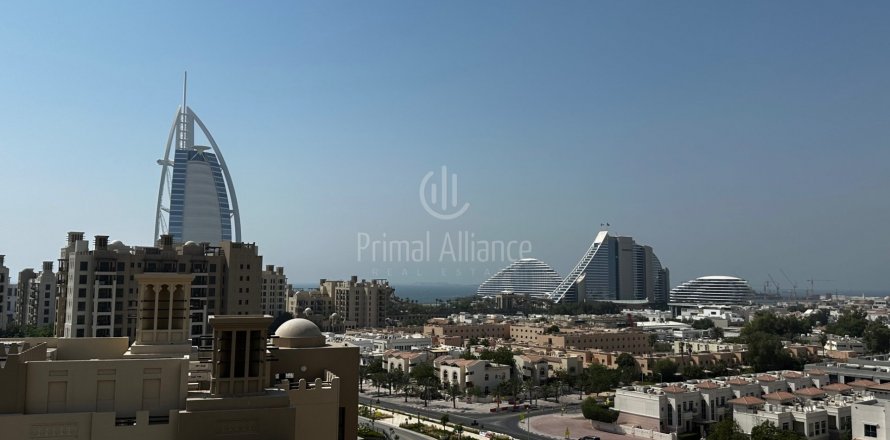Wohnung in Umm Suqeim, Dubai, VAE: 1 Schlafzimmer, 69.65 m2 Nr. 619231