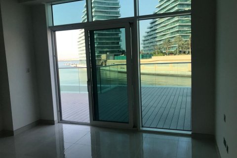 Shtëpi në qytet në Al Raha Beach, Abu Dhabi, Emiratet e Bashkuara Arabe 3 dhoma gjumi, 337 m2. № 594091 - Foto 9