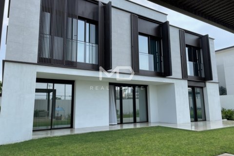 Saadiyat Island、Abu Dhabi、UAE にあるヴィラ販売中 5ベッドルーム、537.8 m2、No555485 - 写真 2