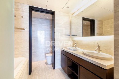 Apartament në Downtown Dubai (Downtown Burj Dubai), Emiratet e Bashkuara Arabe 3 dhoma gjumi, 189 m2. № 602822 - Foto 9