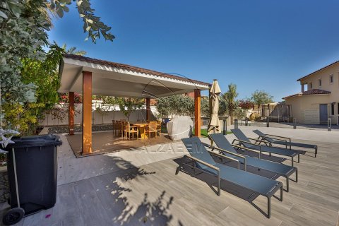 Villa sa Saadiyat Island, Abu Dhabi, UAE 5 silid-tulugan, 1765 sq.m. № 616011 - larawan 4