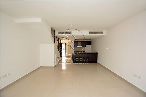 Villa sa Al Reef, Abu Dhabi, UAE 3 silid-tulugan, 225 sq.m. № 616008 - larawan 2