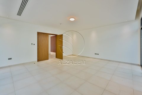 Villa on the Yas Island, Abu Dhabi, UAE 4 bedrooms, 599 sq.m. № 615604 - photo 22