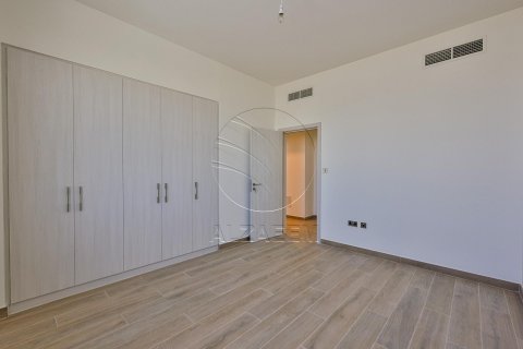Vilë në Yas Island, Abu Dhabi, Emiratet e Bashkuara Arabe 3 dhoma gjumi, 325 m2. № 615609 - Foto 8
