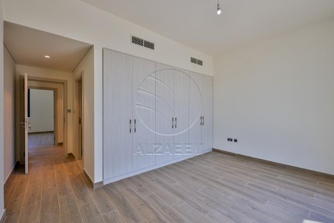 Vilë në Yas Island, Abu Dhabi, Emiratet e Bashkuara Arabe 3 dhoma gjumi, 325 m2. № 615609 - Foto 12