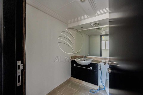 Villa en alquiler en Al Reef, Abu Dhabi, EAU 5 dormitorios, 273 m2 № 615605 - foto 19