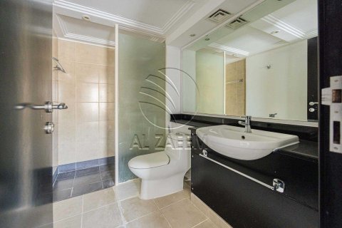 Villa en alquiler en Al Reef, Abu Dhabi, EAU 5 dormitorios, 273 m2 № 615605 - foto 14