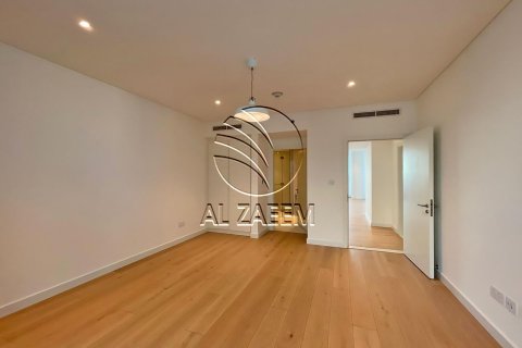 Byt na Saadiyat Island, Abu Dhabi, SAE 3 ložnice, 311 m² Č.: 615608 - fotografie 10