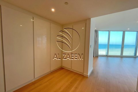 Byt na Saadiyat Island, Abu Dhabi, SAE 3 ložnice, 311 m² Č.: 615608 - fotografie 5
