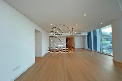 Byt na Saadiyat Island, Abu Dhabi, SAE 3 ložnice, 311 m² Č.: 615608 - fotografie 4