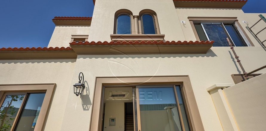 Villa in Khalifa City, Abu Dhabi, UAE 4 bedrooms, 316 sq.m. № 615606