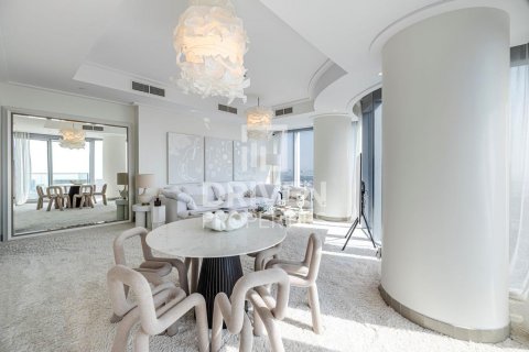 Apartament në Downtown Dubai (Downtown Burj Dubai), Emiratet e Bashkuara Arabe 2 dhoma gjumi, 156 m2. № 602589 - Foto 1