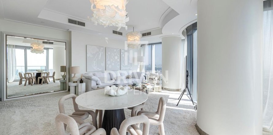 Apartament në Downtown Dubai (Downtown Burj Dubai), Emiratet e Bashkuara Arabe 2 dhoma gjumi, 156 m2. № 602589