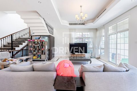 Vila v The Villa, Dubai, SAE 5 ložnice, 516 m² Č.: 602591 - fotografie 1