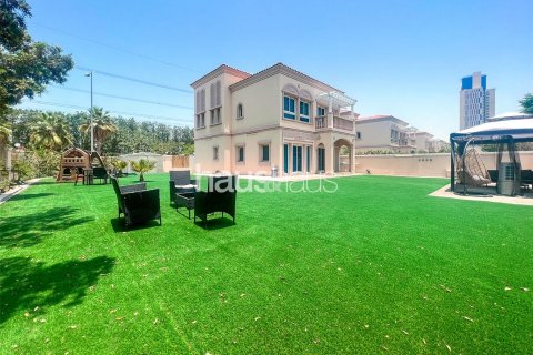 阿联酋 Dubai Jumeirah Village Triangle 待租 : 2 卧, 250 平方米 , 编号626484 - 照片 1