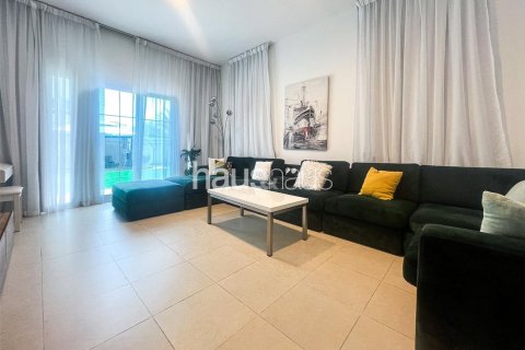 阿联酋 Dubai Jumeirah Village Triangle 待租 : 2 卧, 250 平方米 , 编号626484 - 照片 3