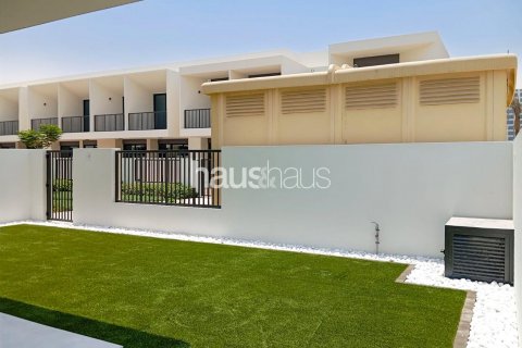 Vila v Town Square, Dubai, SAE 4 ložnice, 253 m² Č.: 626467 - fotografie 1