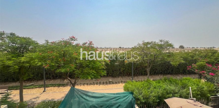 Řadový dům v Dubai Hills Estate, Dubai, SAE 3 ložnice, 193 m² Č.: 626466